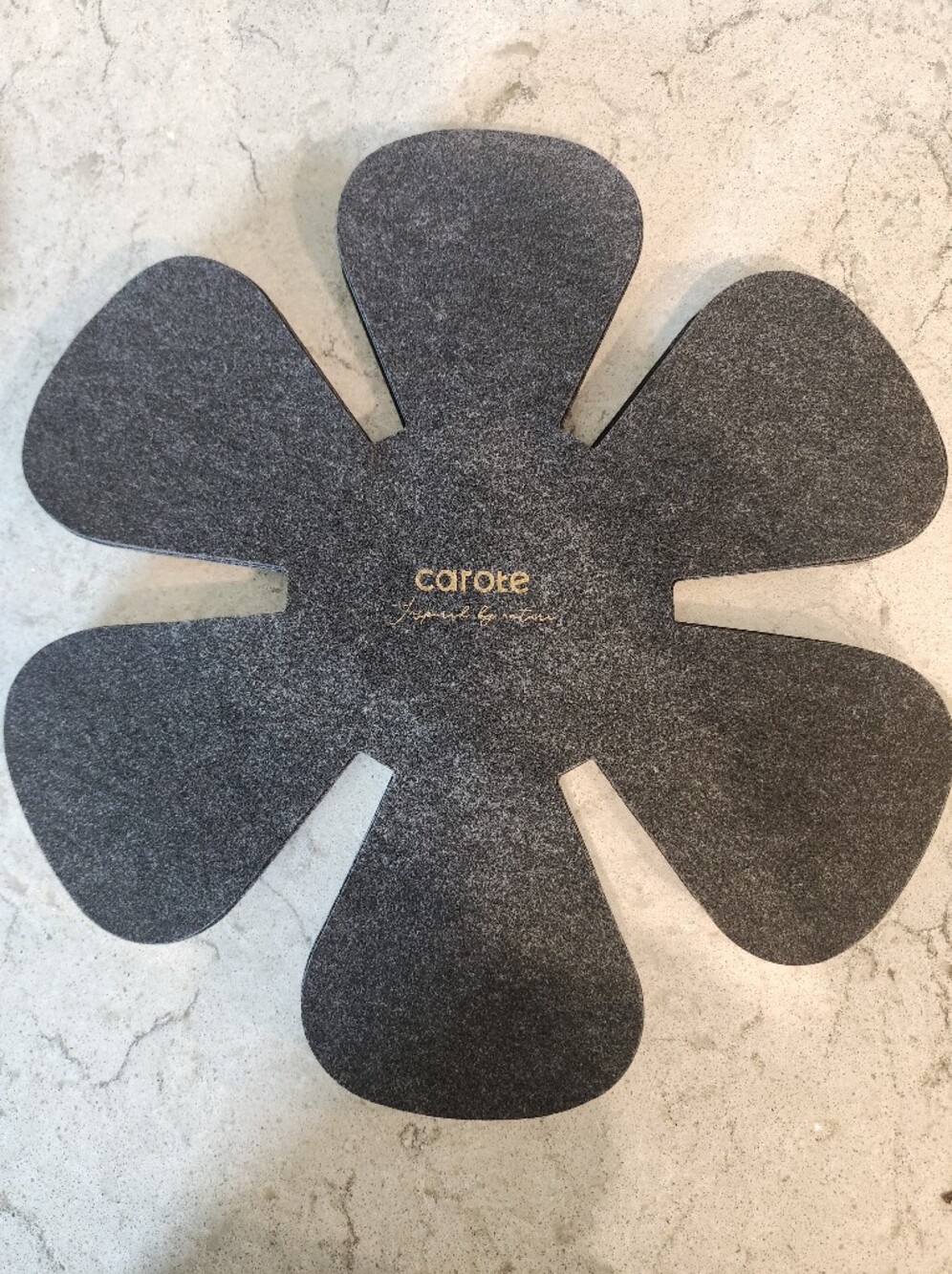 Carote Charcoal Pots Pans Polyester Felt Covers Protectors 16"x16" Set Of 10 NEW